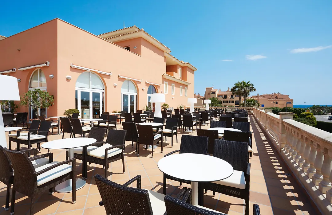 Grupotel Macarella Suites & Spa-1